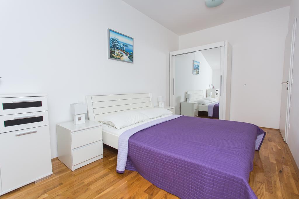 Apartments Little Paradise Trogir Szoba fotó