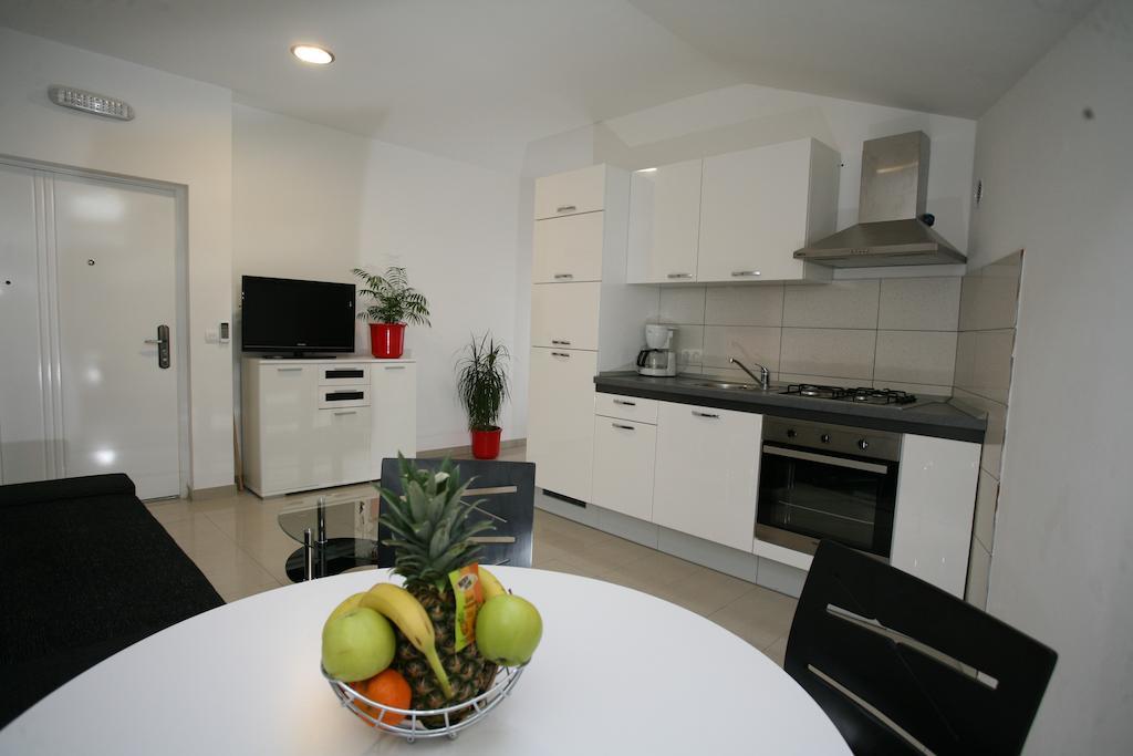 Apartments Little Paradise Trogir Szoba fotó